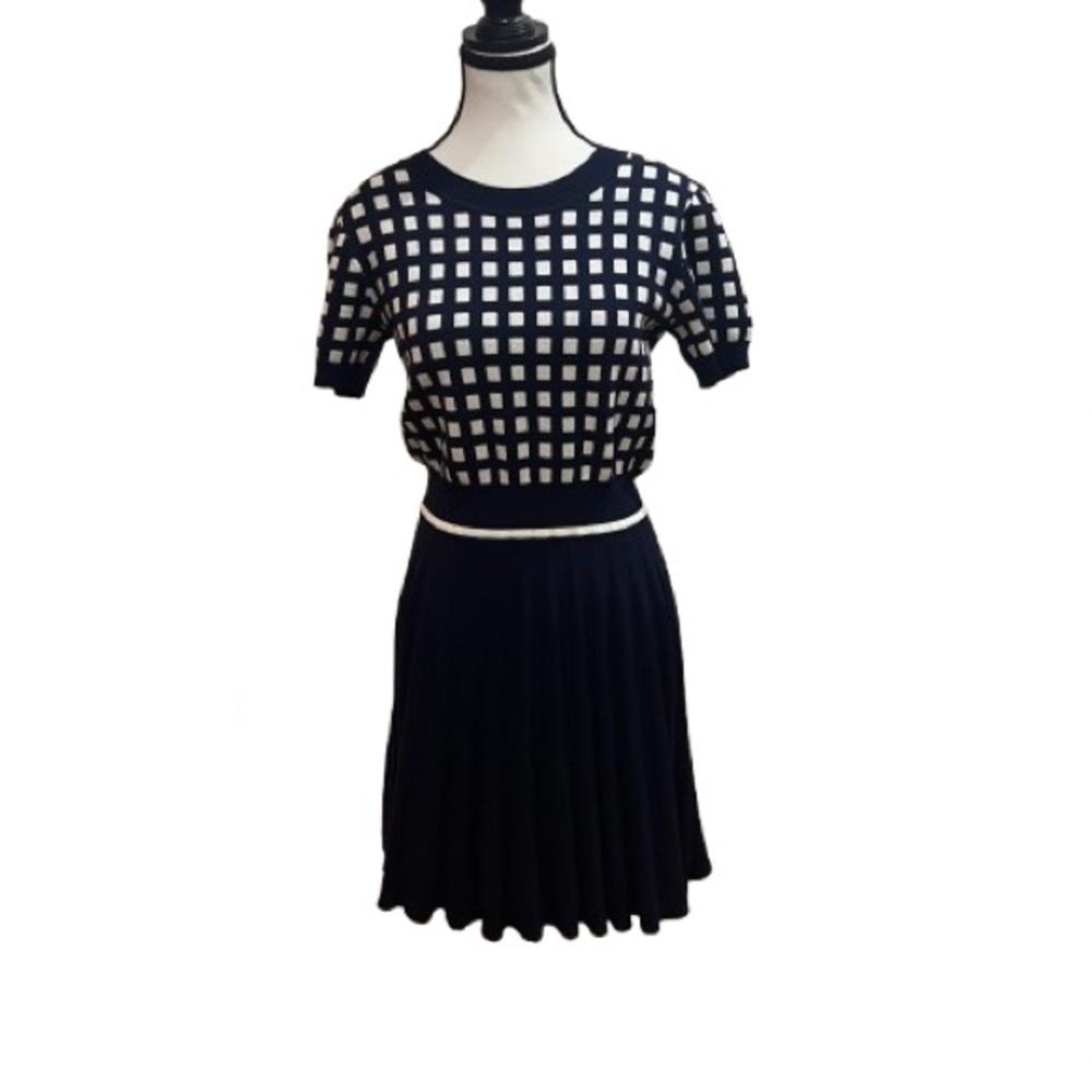 Draper James Women’s Navy Gingham Pleated Midi Dress Sample NWT Size Small